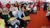 Tak hanya di Monas, acara pelayanan pembuatan paspor ini sudah dilaksanakan sejak tiga hari lalu di sejumlah wilayah di Jakarta.