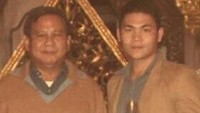 Fernando juga pernah mengunggah foto ini sambil megucapkan selamat ulang tahun untuk Prabowo.