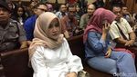 Foto: Pemandangan Berbeda di Sidang Setya Novanto