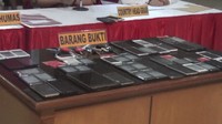 Mereka ditangkap karena melakukan illegal access terhadap sistem elektronik Grab. Tujuan ilegal akses yaitu untuk meraih bonus tanpa bekerja, dengan aplikasi taksi online Grab.