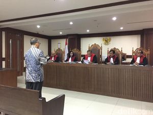 Penyuap Eks Panitera PN Jaksel Divonis 2 Tahun 4 Bulan Bui