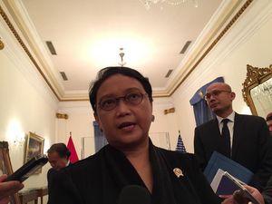 Menlu Retno: Kondisi BJ Habibie Cukup Stabil