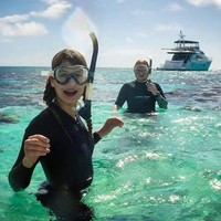 Ed Sheeran mengungkapkan kalau ia telah melamar tunangannya saat liburan Natal, Desember 2017 lalu. Foto: Instagram/cheddylover