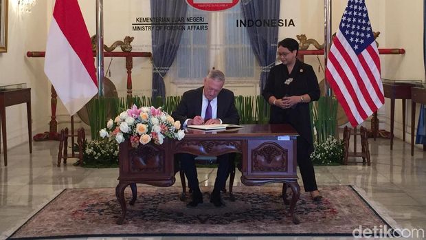 Menhan AS James Mattis bertemu Menlu Retno Marsudi, Senin (22/1/2018)