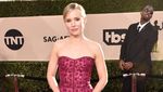 Kristen Bell Sukses Jadi Host SAG Awards 2018