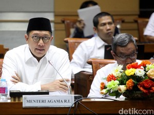 Sama dengan 2017, Kuota Haji Tahun 2018 Disepakati 221 Ribu