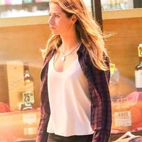 Cherry Seaborn memutuskan kuliah di Duke University karena ia ingin melanjutkan pendidikan di kampus yang berkualitas secara akademik juga bagus ekskul hockey-nya. Foto: Instagram/cheddysearan