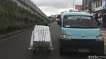 Foto: Sopir Mogok, Begini Sepinya Tanah Abang Tanpa Lalu-Lalang Angkot