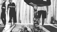 Jika dilihat dari akun Instagram pribadinya, Cut Keke kerap melakukan yoga. Foto: Instagram @cutkeke_xavier 