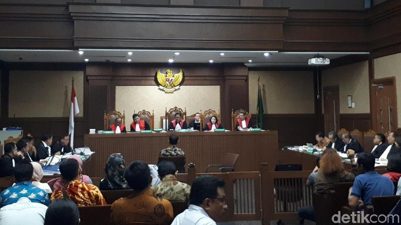 Andi Narogong: Peran Novanto di Proyek e-KTP Bantu Anggaran di DPR Andi Narogong: Peran Novanto di Proyek e-KTP Bantu Anggaran di DPR