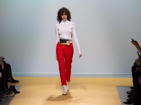 Mengenal Off-White, Brand Kekinian Favorit Rihanna, Agnez Mo Hingga Syahrini