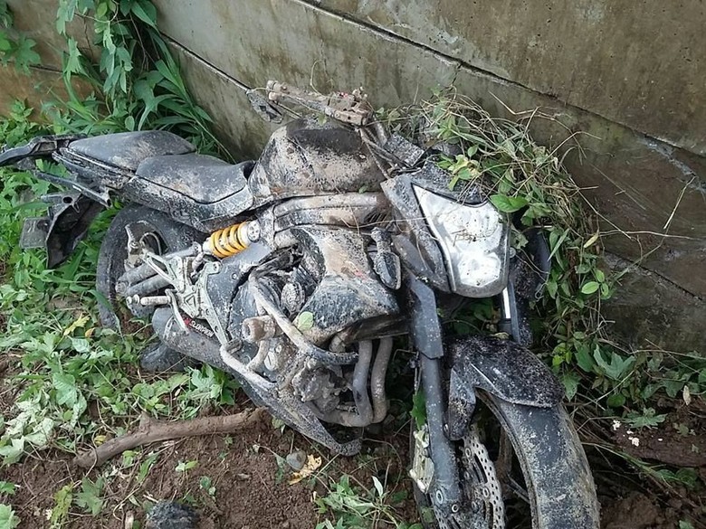 Pelajaran Penting dari Kecelakaan Moge Masuk Jurang di Ciletuh Foto: Dok. Facebook Andi Firmansyah Pelajaran Penting dari Kecelakaan Moge Masuk Jurang di Ciletuh Foto: Dok. Facebook Andi Firmansyah