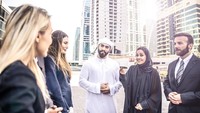 Senior Manager Asia Pasific International Operations Dubai Tourism, Hoor Mohammad Noor Al Khaja kepada awak media di Diamond Room 3, Fairmont Hotel Jakarta, Senin (22/1/2018) membeberkan fakta-fakta tentang Dubai. Pertama, bahasa nasional Dubai adalah bahasa Arab. Namun jangan khawatir, bahasa Inggris sudah lazim digunakan malah bisa dianggap sebagai bahasa kedua (Thinkstock)