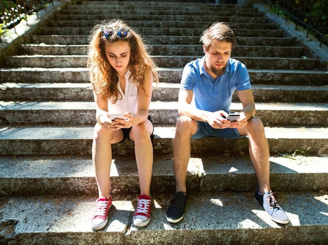 Tanda-tanda Kamu Mulai Kecanduan Smartphone