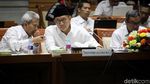 Rapat dengan Komisi VIII, Menag Bahas Evaluasi Haji 2018