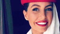 Traveling sambil bekerja tentunya menjadi apa yang dilakukan oleh pramugari maskapai Emirates bernama Goergia Nielsen. Hal itu pun tampak dari sejumlah fotonya saat liburan ke berbagai destinasi indah (@georgia.nielsen/Instagram)