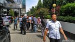Potret Kepanikan Warga Jakarta saat Gempa 6,4 SR