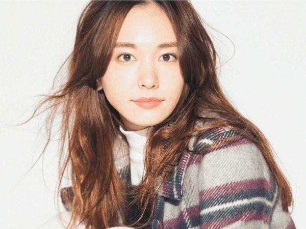 Foto: Pesona Yui Aragaki, Aktris Berwajah Cantik Paling Ideal di Jepang