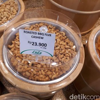   Ada Bumbu Briyani, Kacang Arab dan Chicken Tandoori di Supermarket Timur Tengah Ini