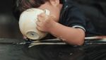 Lihat Nih 8 Foto Kawa, Anak Andien Saat Makan yang Bikin Gemas!