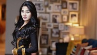 Icha Gwen sepertinya usai ini langsung banyak kena kepo netizen. Foto: Instagram/icha_gween