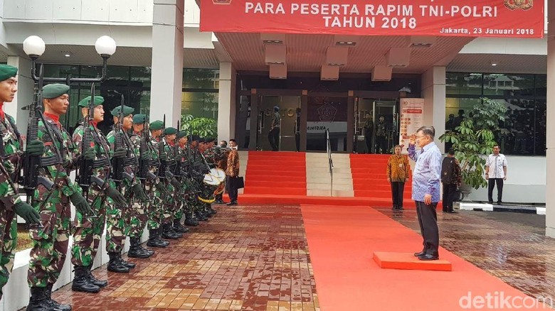 Ada 3 Hajatan Besar, JK Ingatkan Pentingnya Keamanan di 2018 Ada 3 Hajatan Besar, JK Ingatkan Pentingnya Keamanan di 2018