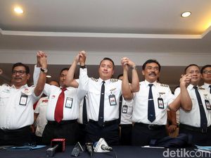 Pilot Garuda Teken Pernyataan Tidak Mogok Kerja saat Mudik