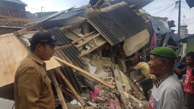 Gempa Banten, Belasan Orang di Bogor Luka-lukaGempa Banten, Belasan Orang di Bogor Luka-luka