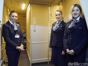Mengintip Latihan Pramugari Turkish Airlines