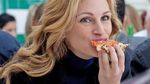 Begini Gaya 10 Selebriti Hollywood Menyantap Pizza Favortinya