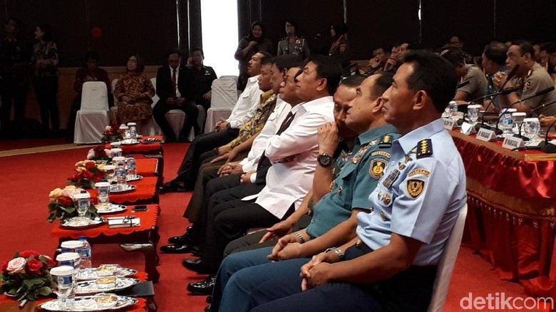 Wiranto, Moeldoko hingga Pramono Hadiri Rapim TNI-Polri di Cilangkap Wiranto, Moeldoko hingga Pramono Hadiri Rapim TNI-Polri di Cilangkap