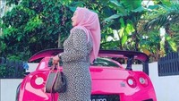 Semua koleksi mobil Murny berkelir merah muda. Foto: Dok. Pribadi (Nik Murniriaty Mohd Zakri)