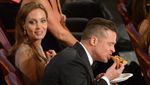 Begini Gaya 10 Selebriti Hollywood Menyantap Pizza Favortinya