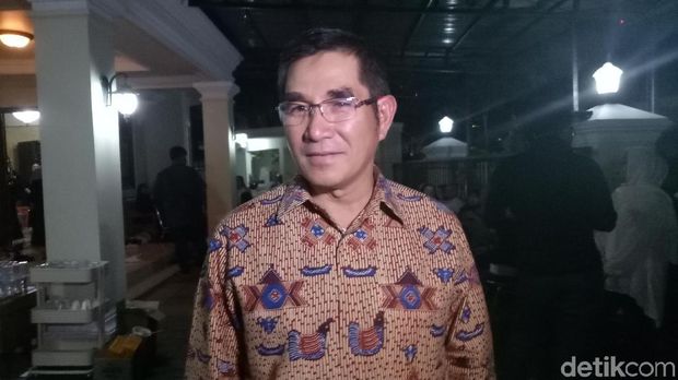 OSO Kenang Sys NS: Artis dan Politikus Jenaka, Temannya Banyak