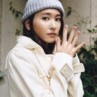 November 2017 lalu, Oricon Style sebuah grup perusahaan Jepang yang bergerak di bidang informasi musik mengadakan polling secara online kepada wanita berusia belasan tahun hingga lima puluh tahunan untuk memilih selebriti yang memiliki wajah ideal. Berdasarkan polling tersebut, Yui Aragaki menempati posisi pertama sebagai artis berwajah paling ideal. Foto: Instagram