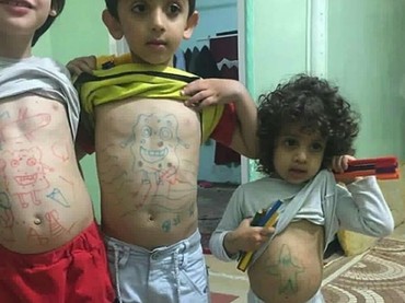 Kelakuan Kakak Adik yang Bikin Ngakak