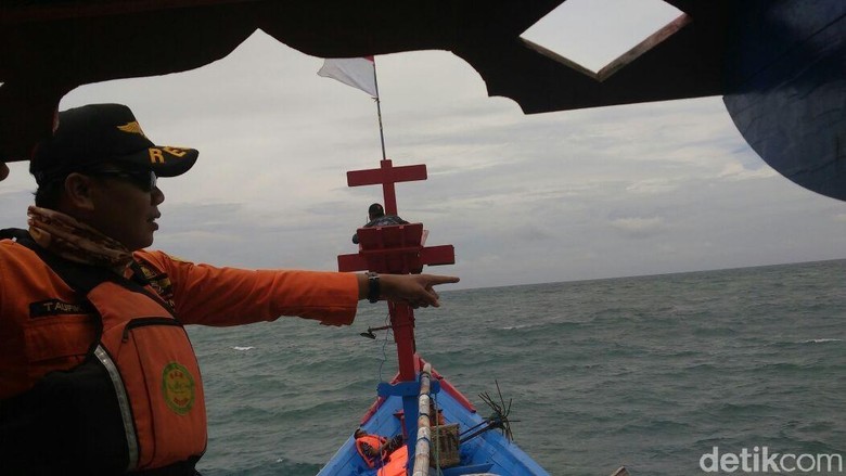 Basarnas Gelar Operasi Penyelamatan Kapal di Samudera Hindia Basarnas Gelar Operasi Penyelamatan Kapal di Samudera Hindia
