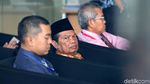 KPK Cecar Wali Kota Mojokerto Suap Suap Anggota DPRD