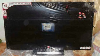 Televisi yang dibeli online ternyata palsu. Foto: Internet
