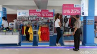 Beragam souvenir juga disiapkan pihak penyelenggara.