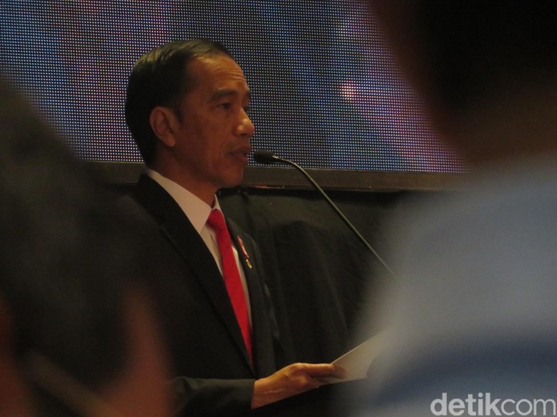 Jokowi Dorong Kemitraan Ekonomi ASEAN-India Jokowi Dorong Kemitraan Ekonomi ASEAN-India