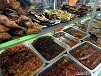 Tanggal Tua, Makan di 5 Warteg Murah Meriah di Jakarta Ini