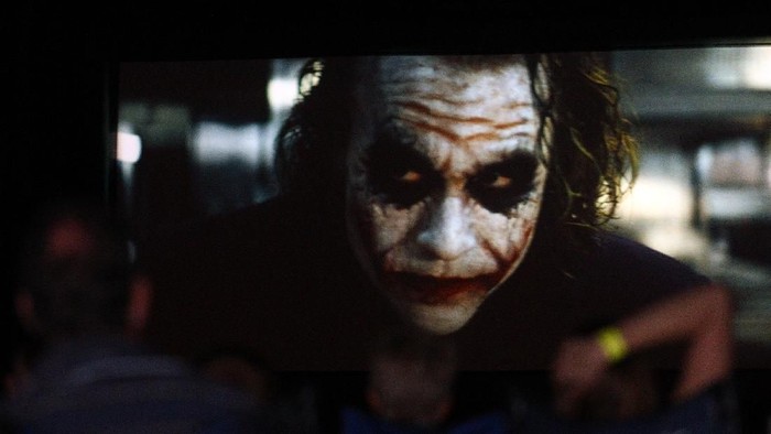 TORONTO - SEPTEMBER 08:  Actor Heath Ledger from the film Candy poses for portraits in the Chanel Celebrity Suite at the Four Season hotel during the Toronto International Film Festival on September 8, 2006 in Toronto, Canada.  (Photo by Carlo Allegri/Getty Images)