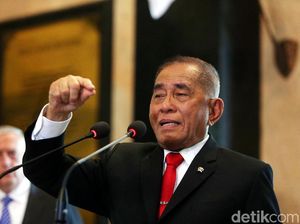 Bantah Prabowo, Menhan: Sampai Sejuta Tahun Lagi RI Masih Ada!