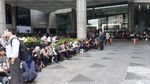 Pegawai di Gedung BEI Berhamburan Pasca Gempa