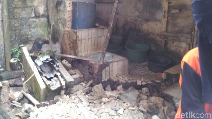 Gempa Bikin 1 Rumah Rusak di Jagakarsa, 1 Orang Terluka