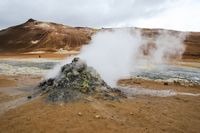 Islandia punya banyak sumber panas Bumi (Thinkstock)
