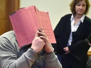 Perawat di Jerman Diadili Atas Pembunuhan 97 Pasien