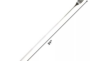 Garpu super panjang bisa menjangkau makanan dalam jarak jauh. Foto: Brightside