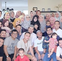 Pengajian ini juga terbuka untuk umum. Terlihat dari pesertanya yang semakin banyak setiap minggu. Foto: Instagram